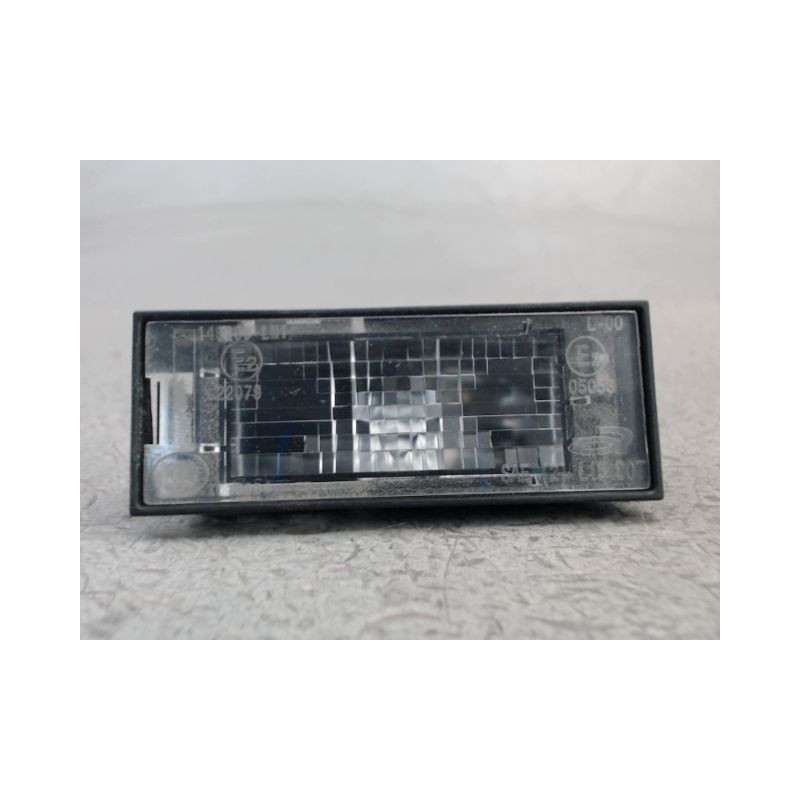 ECLAIREUR PLAQUE DE POLICE GAUCHE RENAULT TRAFIC