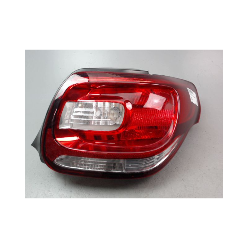 FEU ARRIERE DROIT CITROEN DS3 Phase 1 (A55) 2009-2014