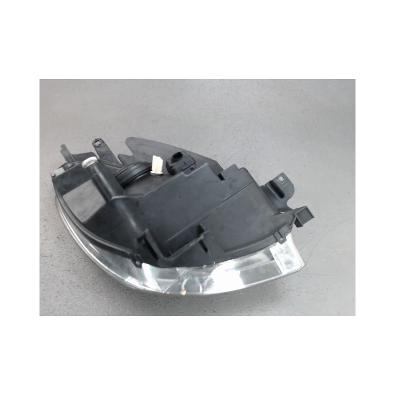 PHARE GAUCHE CITROEN XSARA