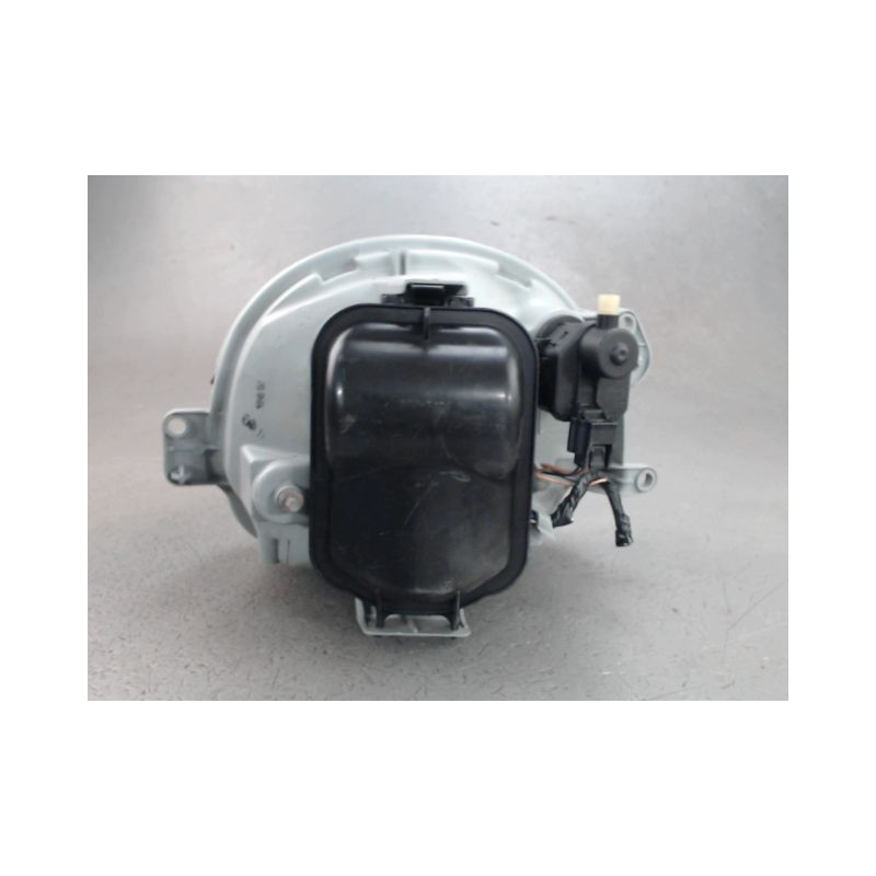 PHARE DROIT RENAULT TWINGO