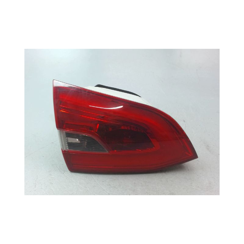 FEU ARRIERE INTERIEUR GAUCHE PEUGEOT 308 SW 2008-