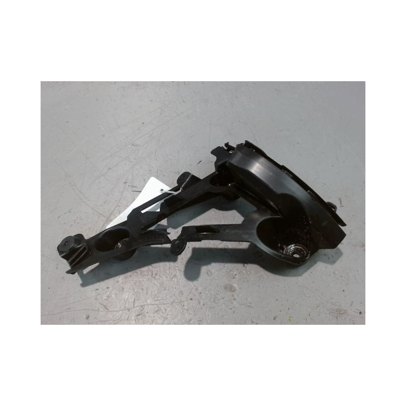 SUPPORT PARE-CHOC ARD PEUGEOT 2008