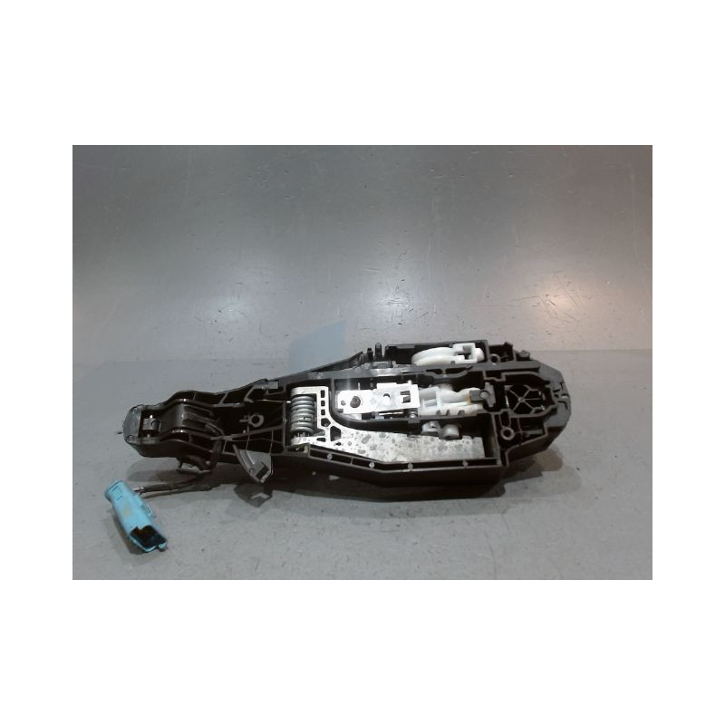 POIGNEE EXTERIEURE PORTE AVANT DROIT CITROEN C4