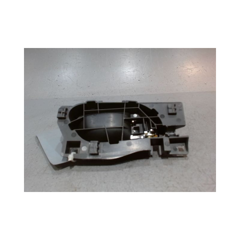 POIGNEE INTERIEURE PORTE AVANT GAUCHE CITROEN C4