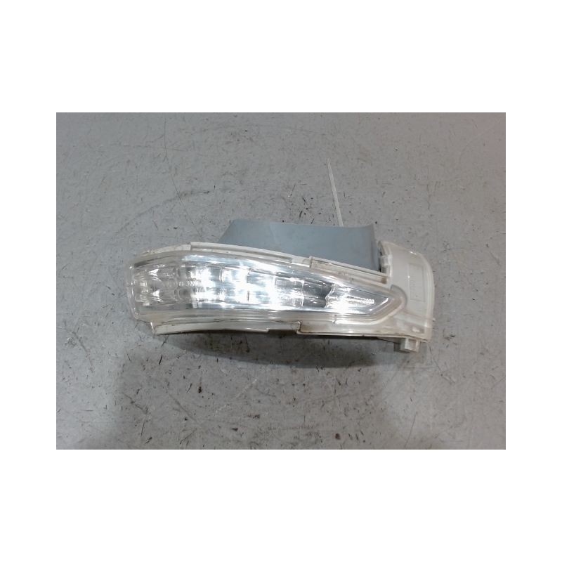 REPETITEUR RETROVISEUR DROIT CITROEN C4