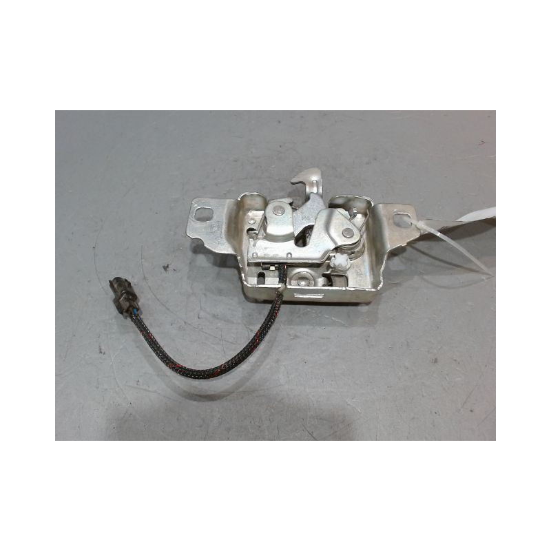 SERRURE CAPOT RENAULT KANGOO
