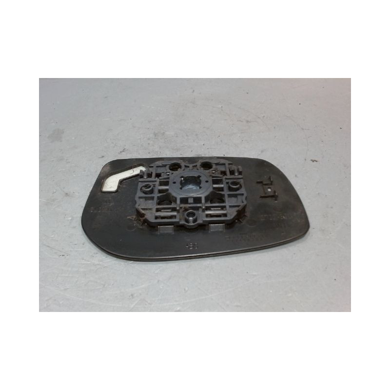 GLACE RETROVISEUR EXT G TOYOTA YARIS