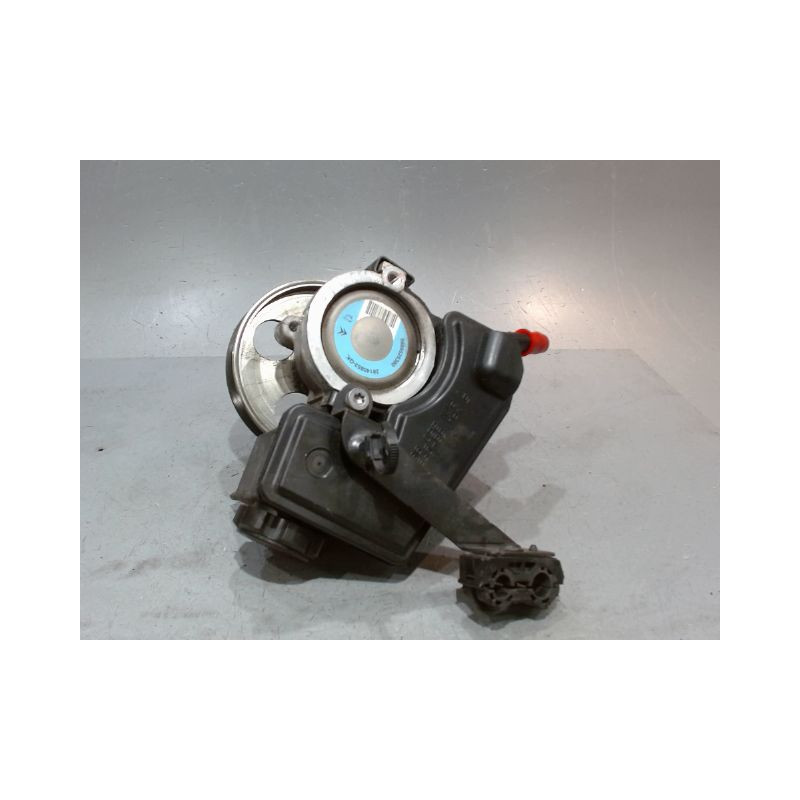 POMPE DIRECTION ASSISTEE PEUGEOT 206