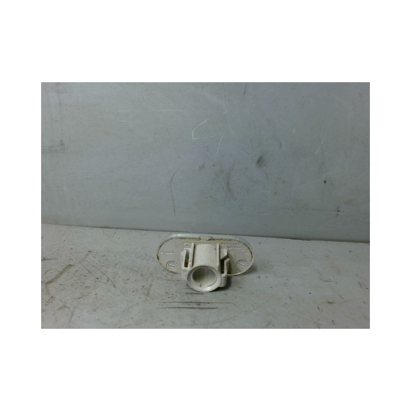 REPETITEUR AILE GAUCHE RENAULT TWINGO