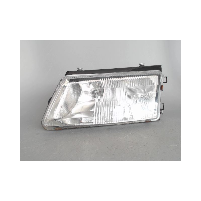 PHARE GAUCHE VOLKSWAGEN PASSAT BERL. IV Phase 1 (3B) 1996-2000