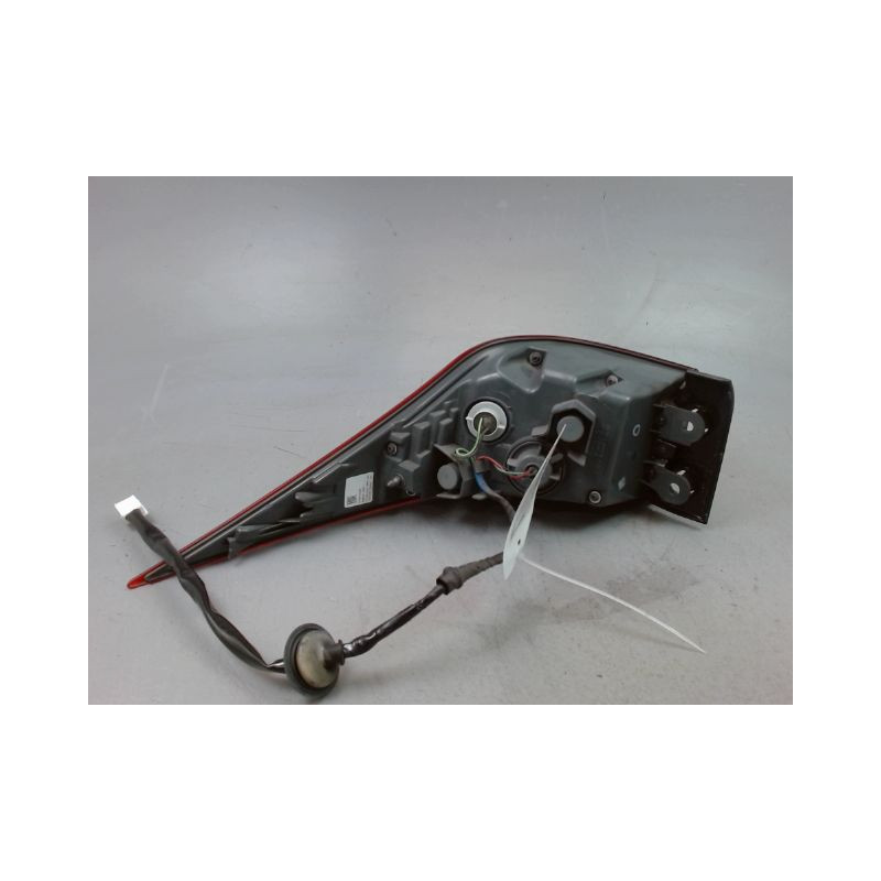 FEU ARRIERE DROIT LEXUS IS 2006-
