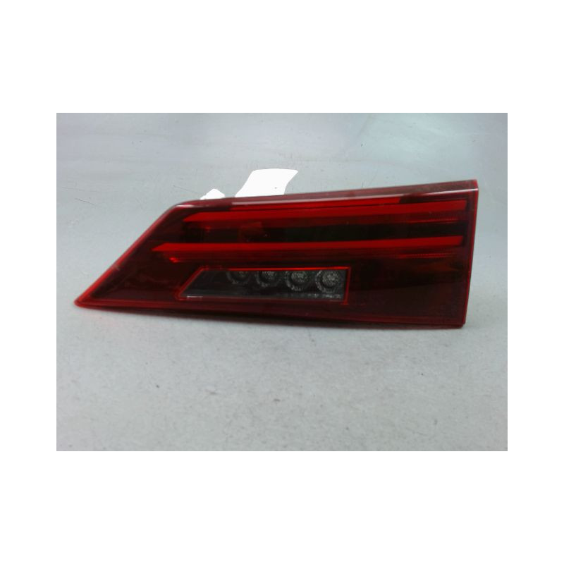 FEU ARRIERE INTERIEUR GAUCHE LEXUS IS 2006-