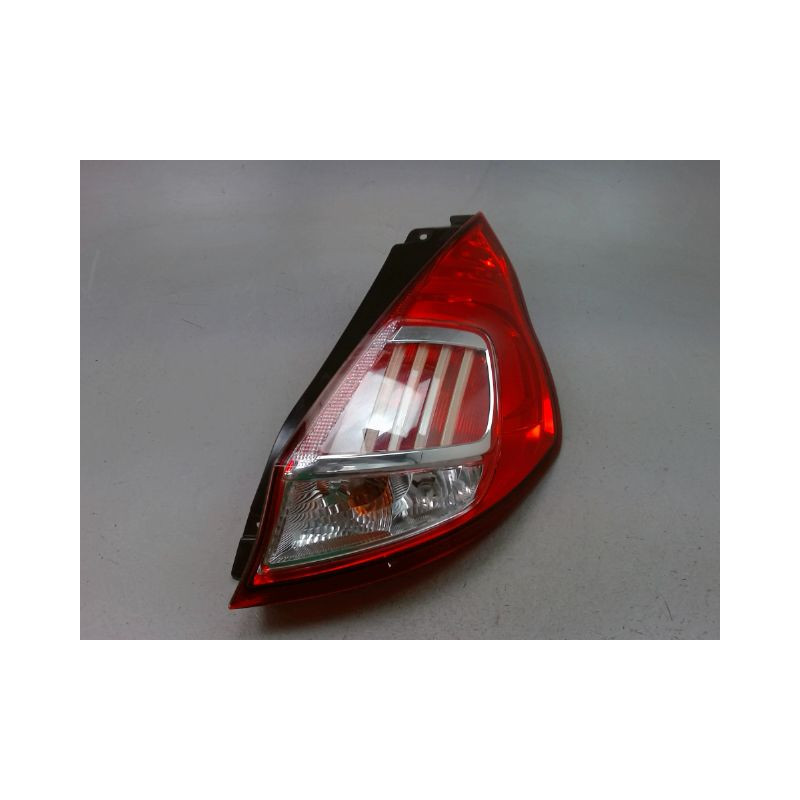FEU ARRIERE DROIT FORD FIESTA 2010-