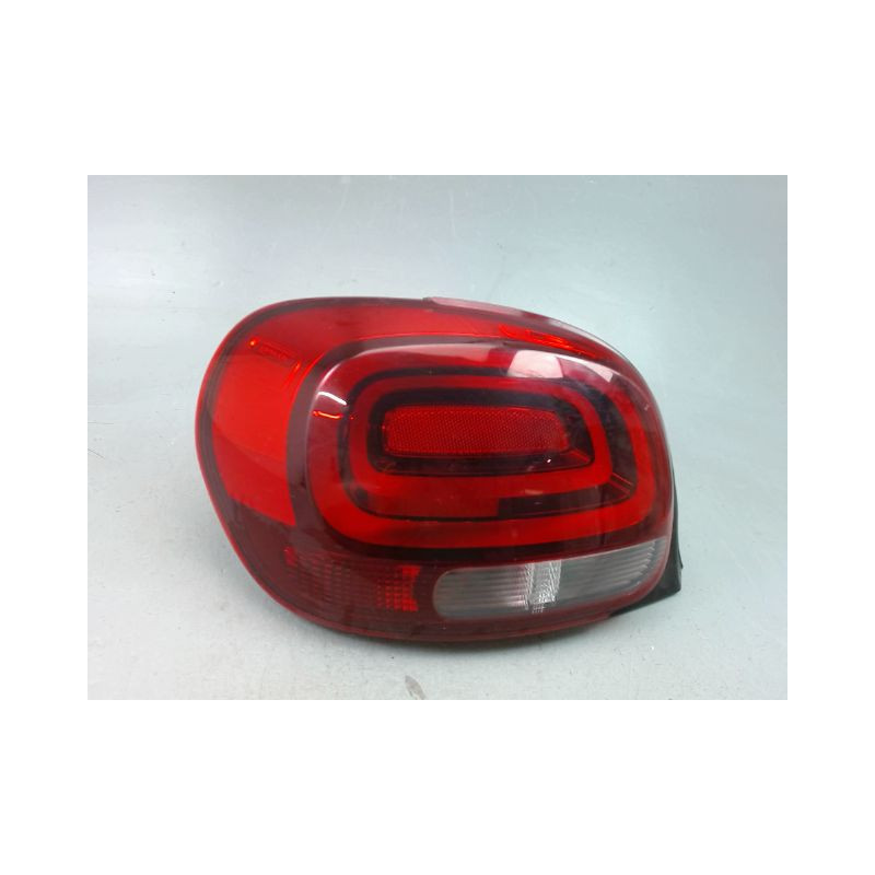 FEU ARRIERE GAUCHE  CITROEN C3 2009-