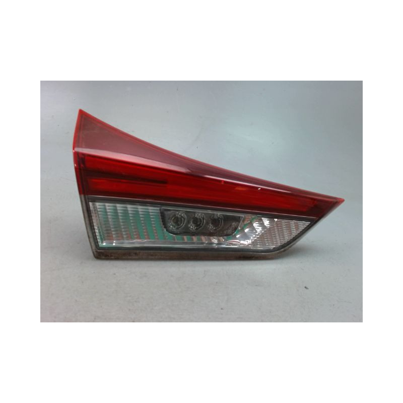 FEU ARRIERE INTERIEUR GAUCHE TOYOTA AURIS 2010-