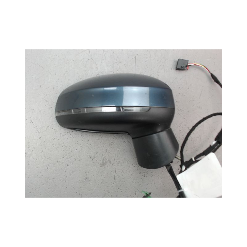 RETROVISEUR EXTERIEUR ELECTRIQUE DROIT AUDI A1