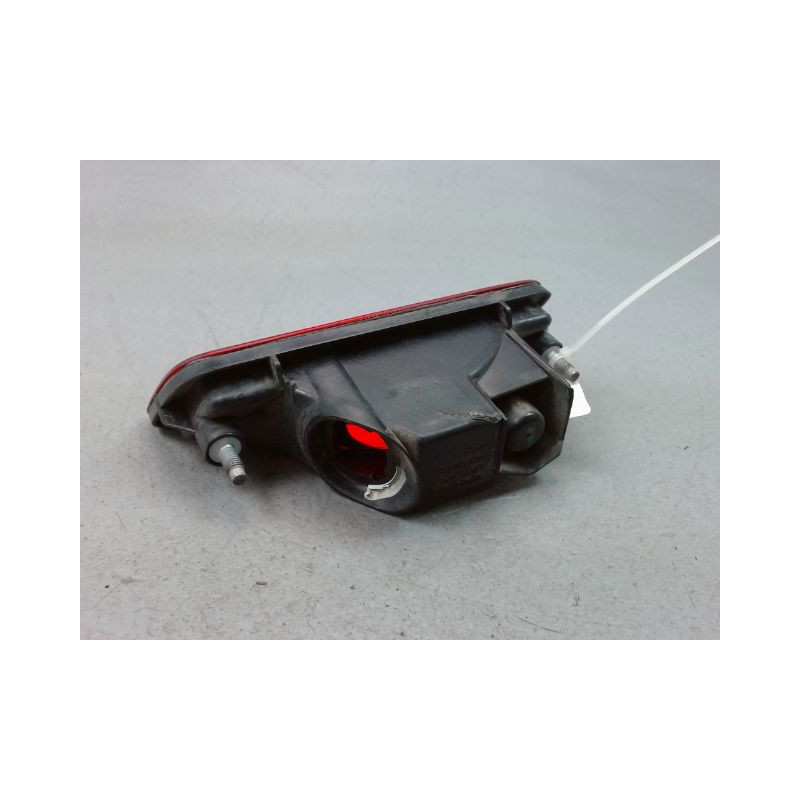 FEU BROUILLARD CENTRAL ARRIERE NISSAN LEAF 2011-...