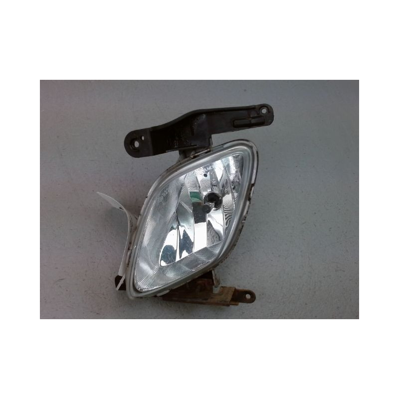 PHARE ANTIBROUILLARD AVANT GAUCHE KIA VENGA 09-