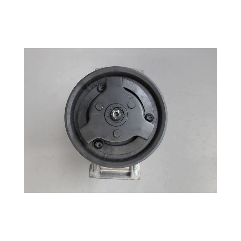 COMPRESSEUR AIR CONDITIONNE VOLKSWAGEN GOLF