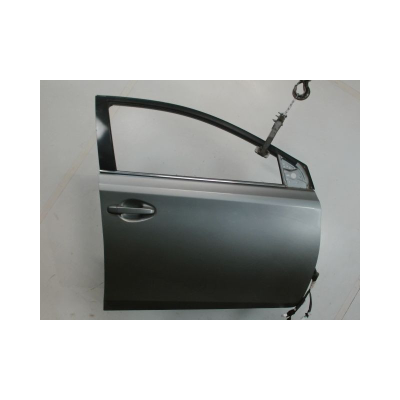 PORTE AVANT DROIT TOYOTA AURIS