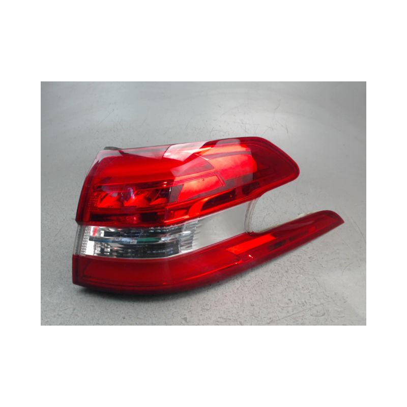 FEU ARRIERE DROIT PEUGEOT 308