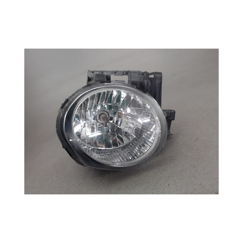 PHARE DROIT NISSAN JUKE