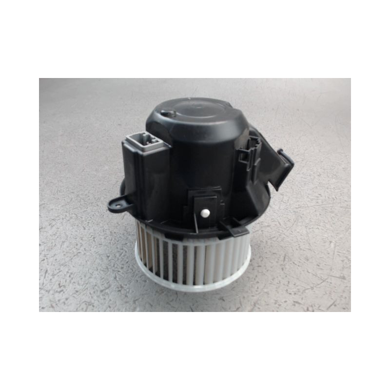MOTEUR VENTILATEUR CHAUFFAGE RENAULT TWINGO
