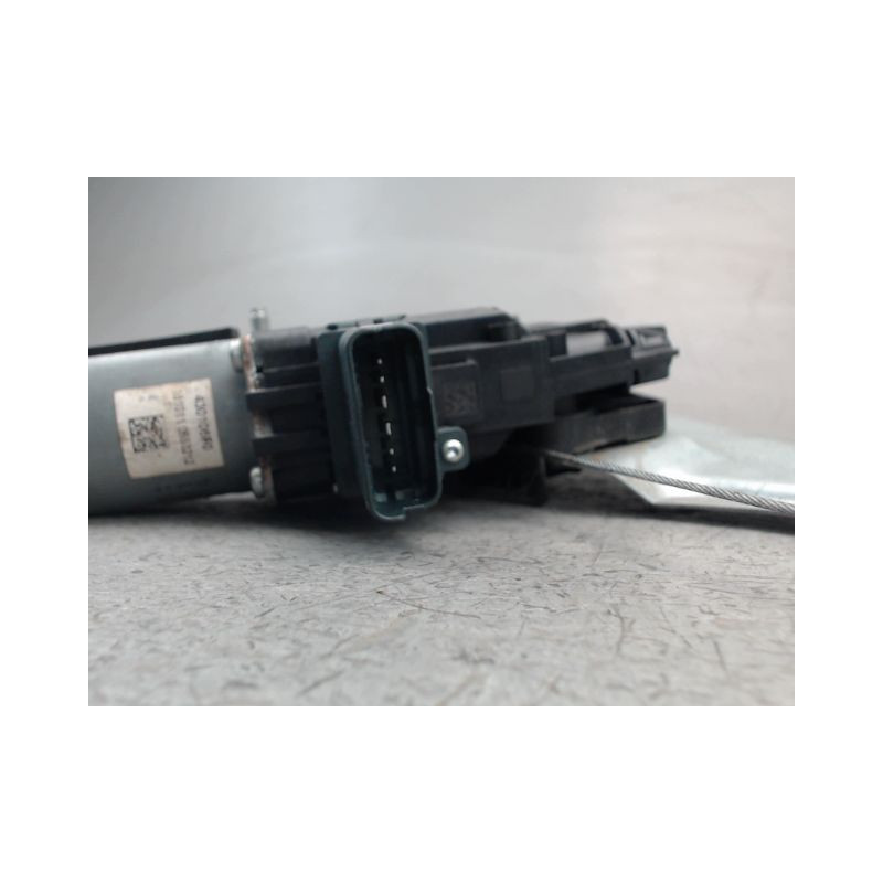 MECANISME LEVE-GLACE AVANT GAUCHE RENAULT MEGANE