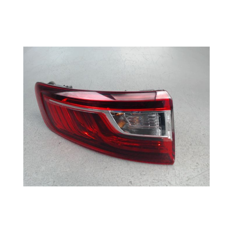 FEU ARRIERE GAUCHE  RENAULT MEGANE