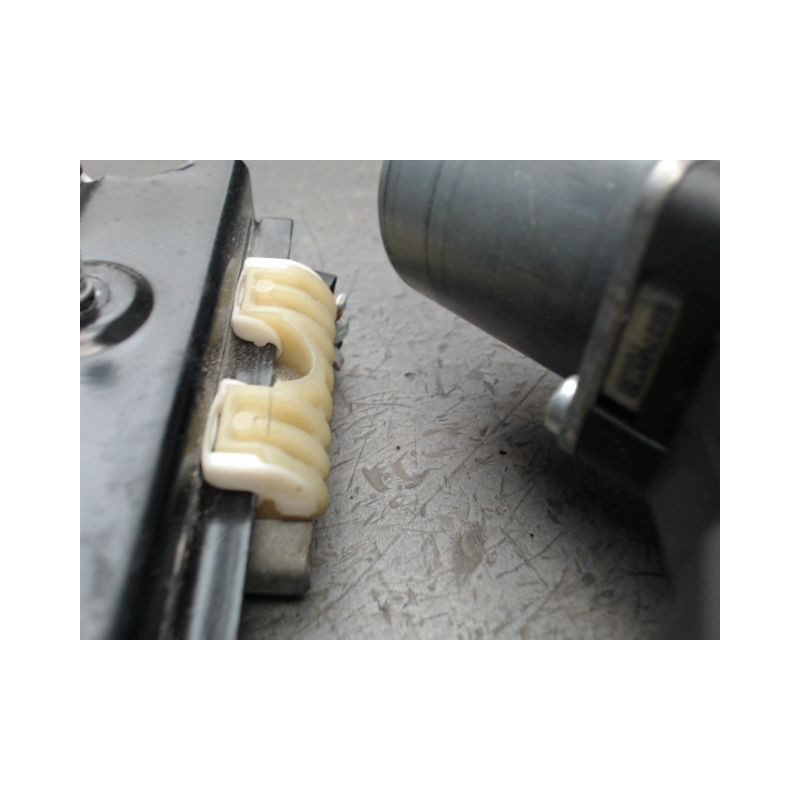 MECANISME LEVE-GLACE AVANT GAUCHE VOLKSWAGEN POLO