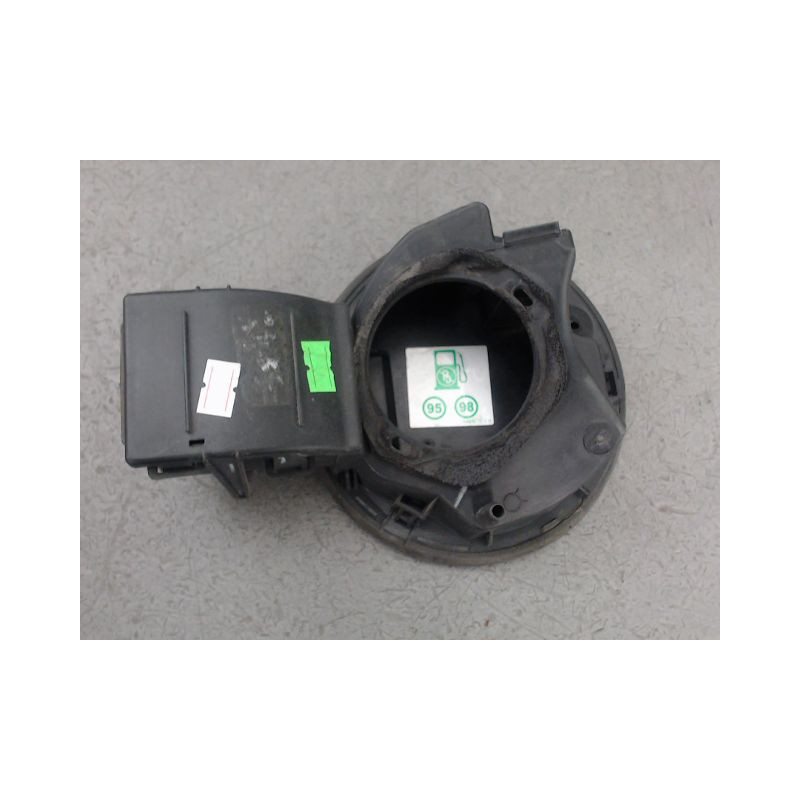 VOLET DE TRAPPE CARBURANT RENAULT CLIO
