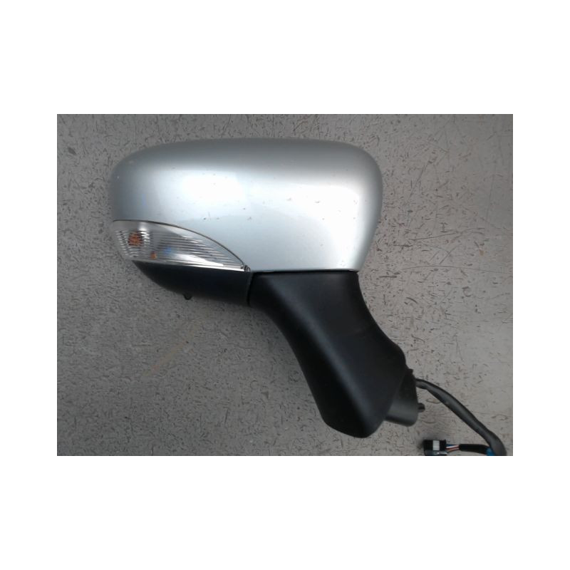 RETROVISEUR EXTERIEUR ELECTRIQUE DROIT RENAULT CLIO