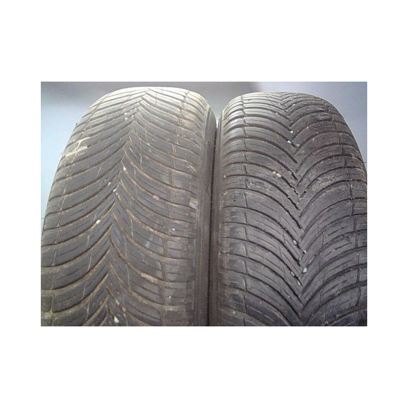 Paire de pneus KLEBER QUADRAXER SUV ALL SEASON 235 60 18 103 V