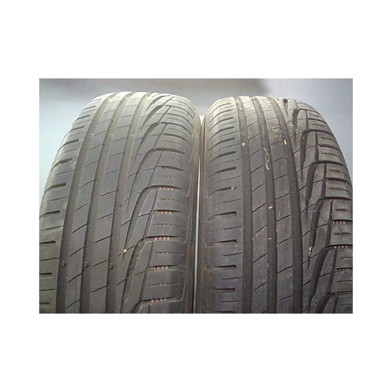 Paire de pneus UNIROYAL RAIN EXPERT 5 215 65 16 98 H