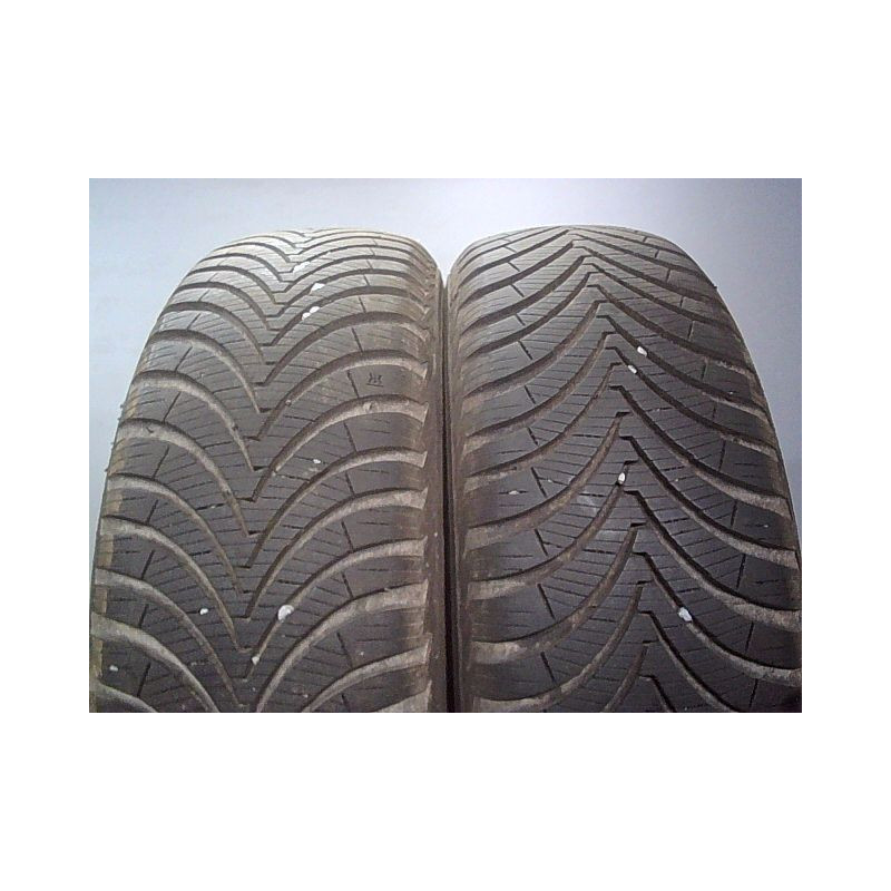 Paire de pneus KUMHO SOLUS 4S HA32 165 60 14 75 H