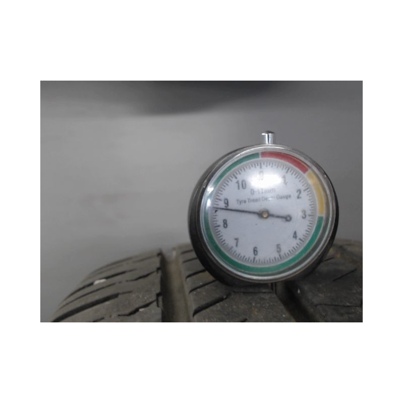 Paire de pneus NEXEN ROADIAN CT8 215 70 15 109 S