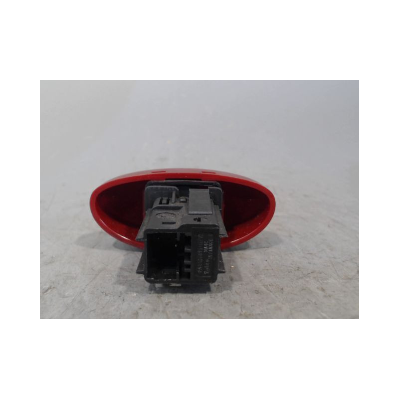 BOUTON DE WARNING PEUGEOT 206 3P
