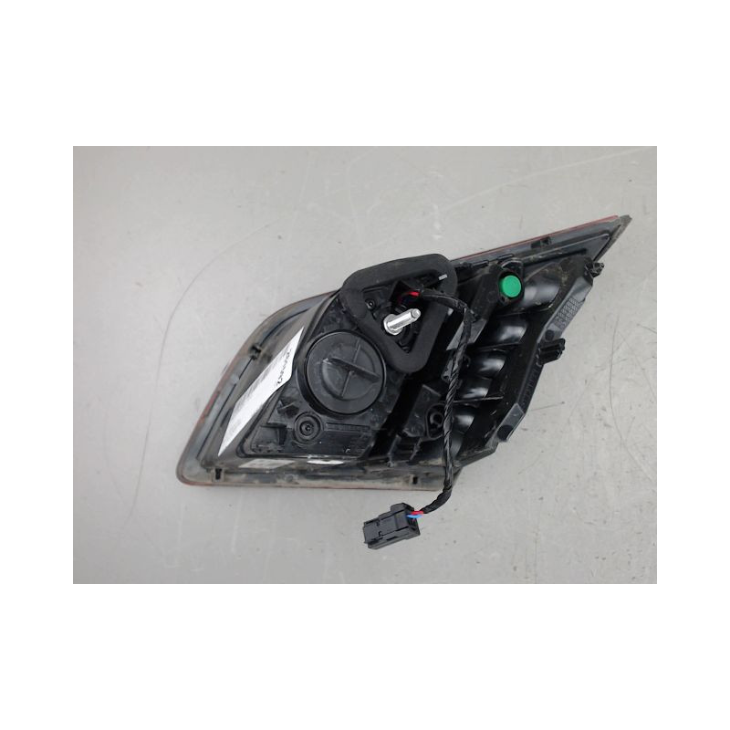 FEU ARRIERE INTERIEUR GAUCHE PEUGEOT 308