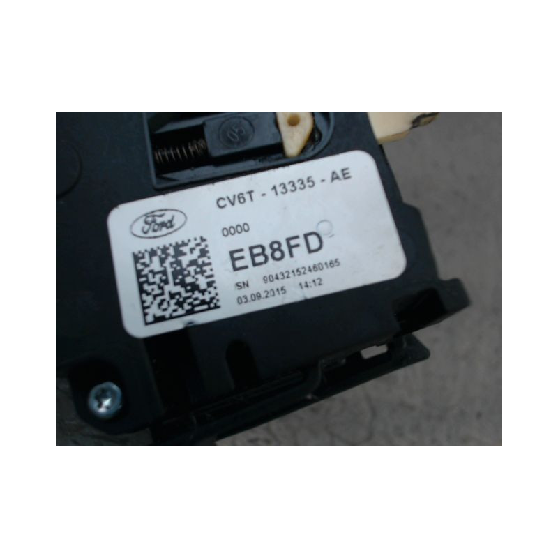 COMMANDE CLIGNOTANT FORD KUGA