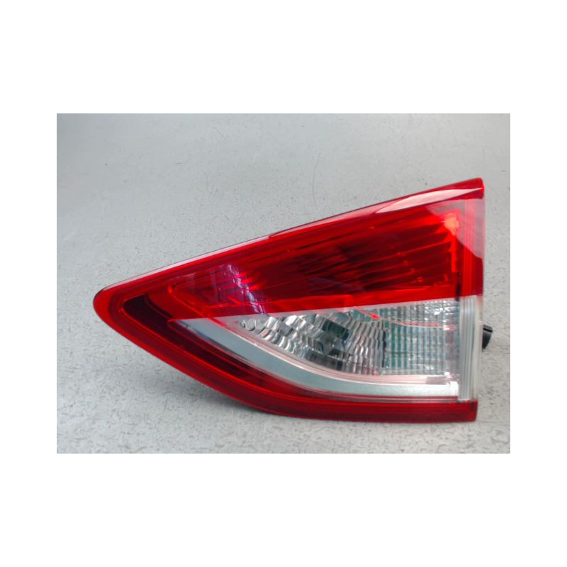 FEU ARRIERE INTERIEUR DROIT FORD KUGA