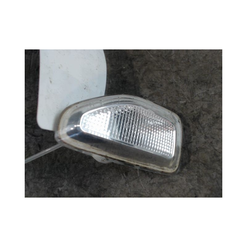 REPETITEUR AILE DROIT DACIA SANDERO