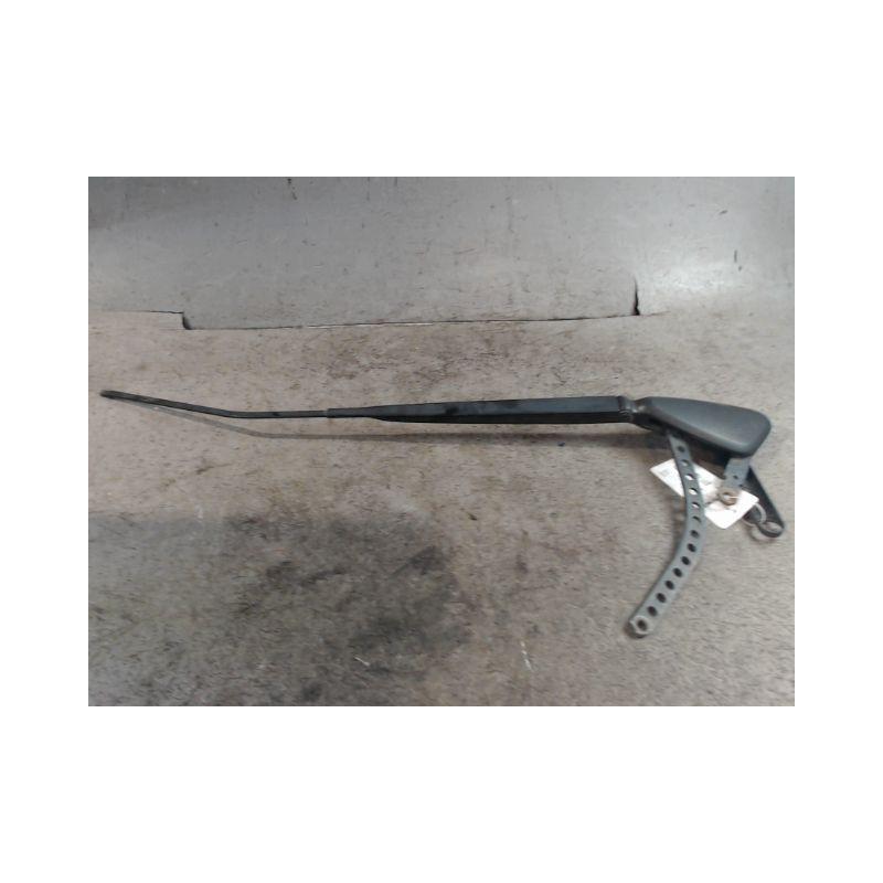BRAS ESSUIE-GLACE AVANT DROIT RENAULT GRAND SCENIC II 2006-
