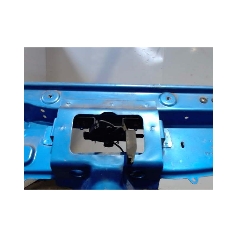 FACE AVANT DACIA SANDERO