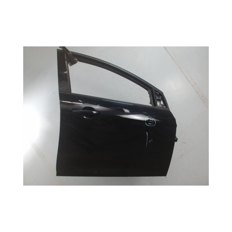 PORTE AVANT DROIT FORD FOCUS