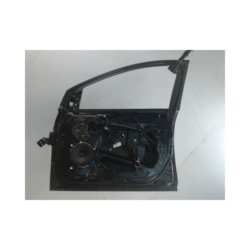 PORTE AVANT DROIT FORD FOCUS