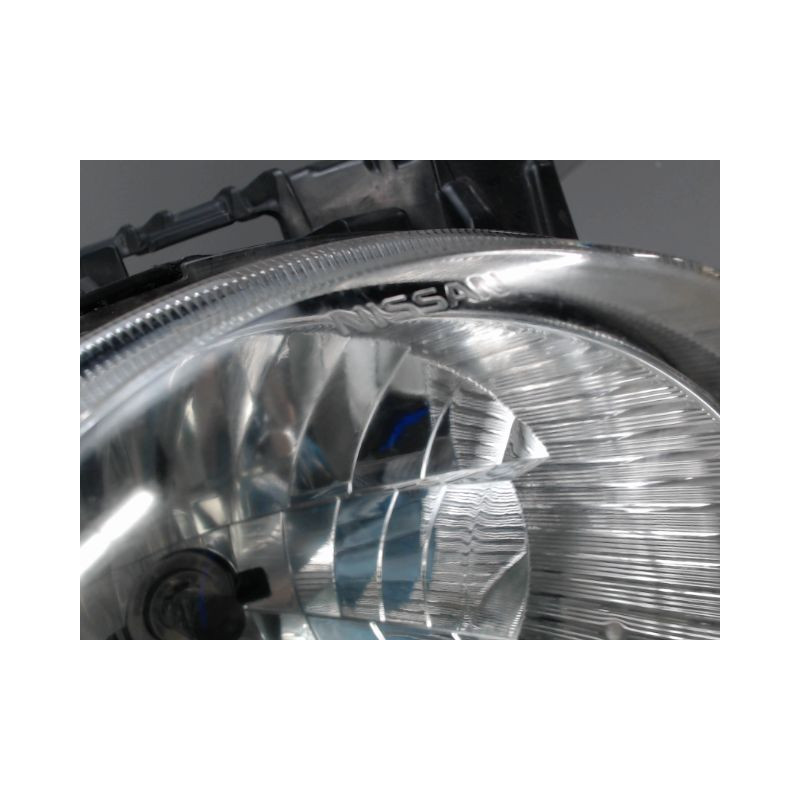 PHARE DROIT NISSAN JUKE
