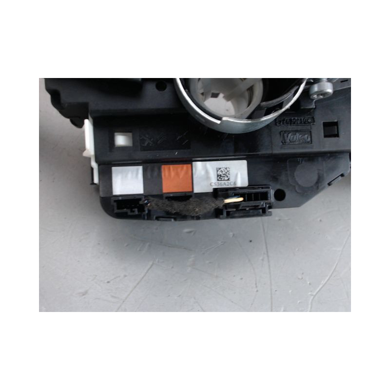 BLOC COMMODOS PEUGEOT 208