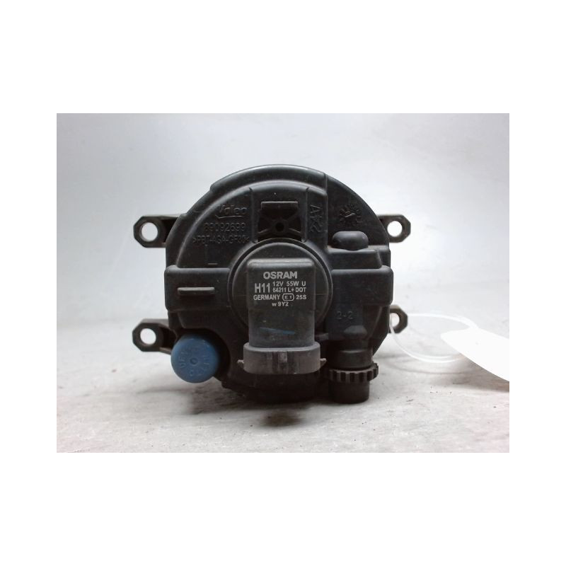 PHARE ANTIBROUILLARD AVANT GAUCHE TOYOTA RAV4