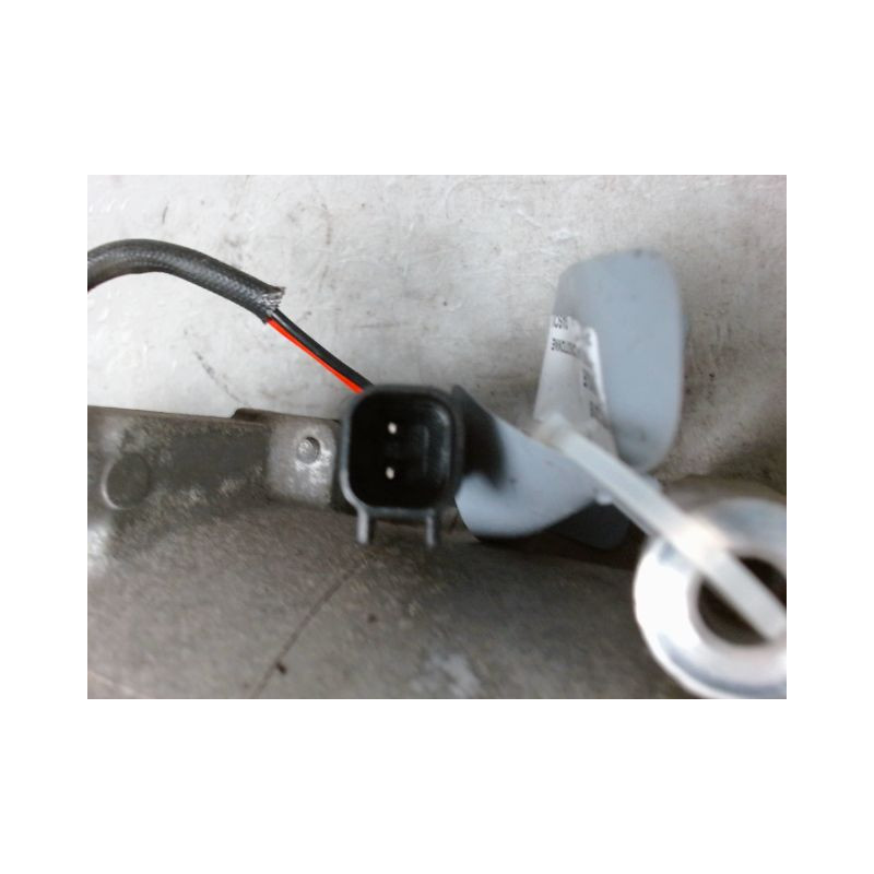COMPRESSEUR AIR CONDITIONNE FORD FOCUS 3 PHASE 2  DIESEL