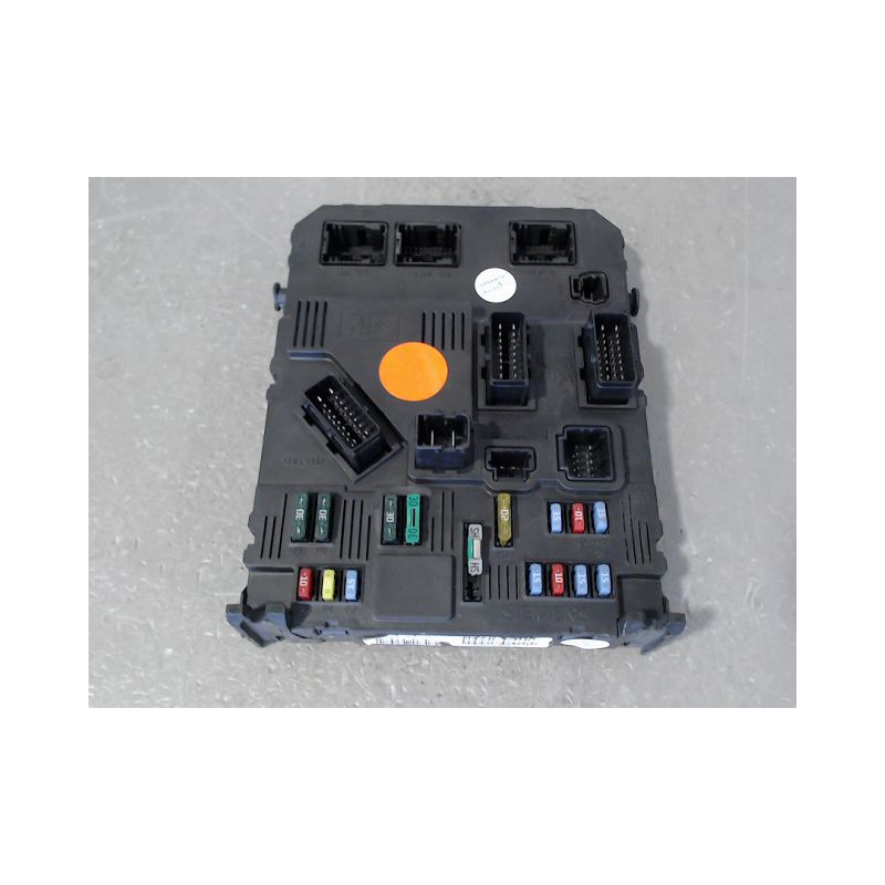 BOITIER GESTION HABITACLE PEUGEOT 407 SW